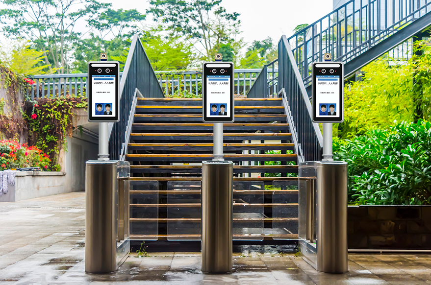 无接触测温考勤打卡，乘公交车，进社区，看看我们身边这些无接触智能测温通行场景_深圳捷易