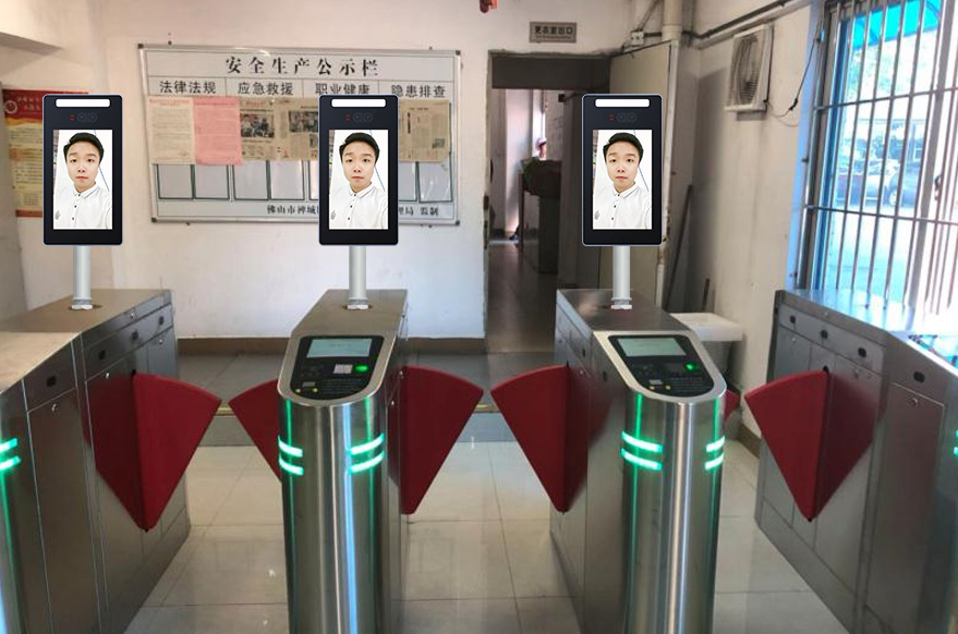 工厂用了动态无感人脸门禁系统有哪些好处，价格多少呢？深圳捷易科技