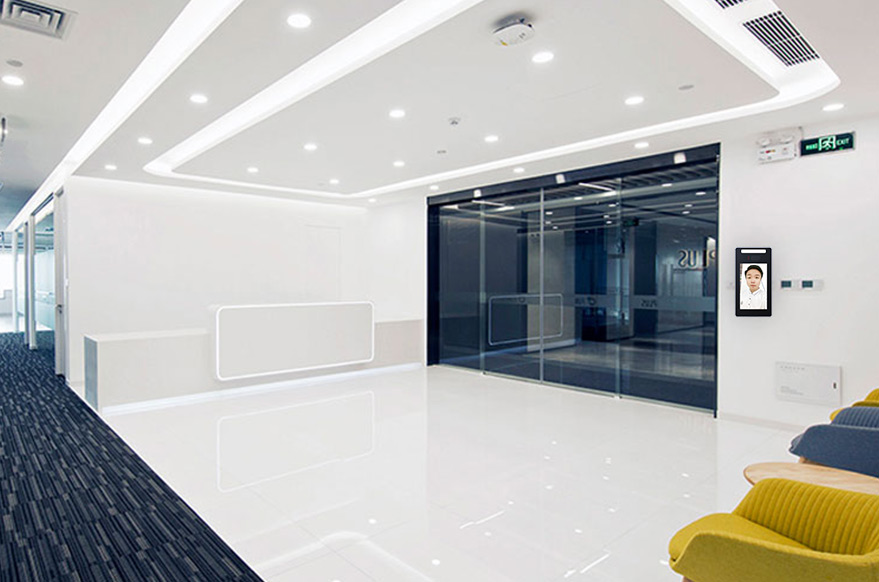 佩戴口罩也精准测温，企业人脸识别门禁测温系统如何助力疫情防控防治_深圳捷易