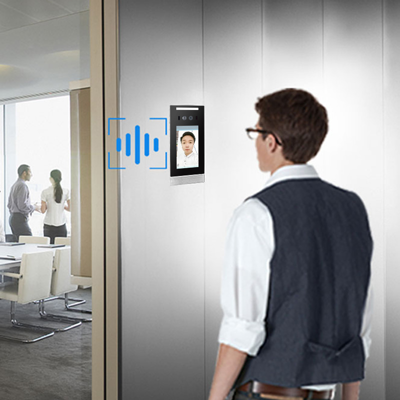 人脸识别考勤机智能打卡自动保存，是公司考勤管理满意之选_深圳捷易科技