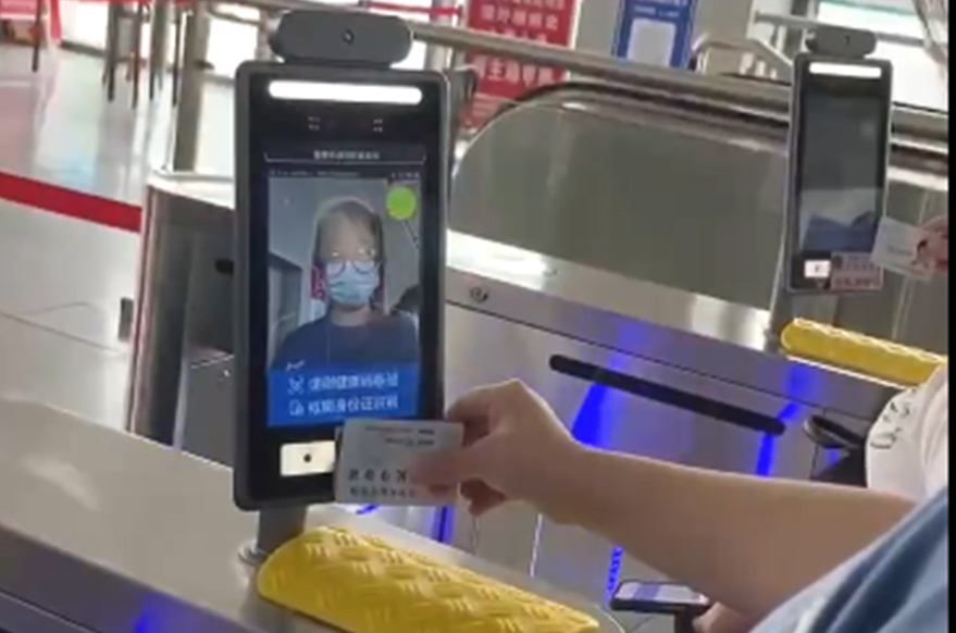 河南硬核科技助力疫情防控，数字哨兵上岗了！