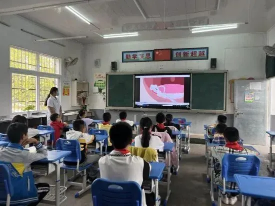 人工智能点名球：教学新常态的到来？